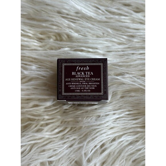Fresh Black Tea Anti-Aging Eye Cream Full Size - Picture 9 of 12